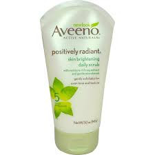 Aveeno POSITIVELY RADIANT® SKIN BRIGHTENING DAILY SCRUB