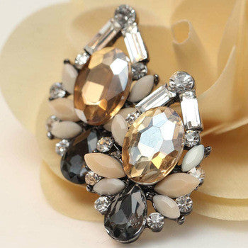 E003 Earrings